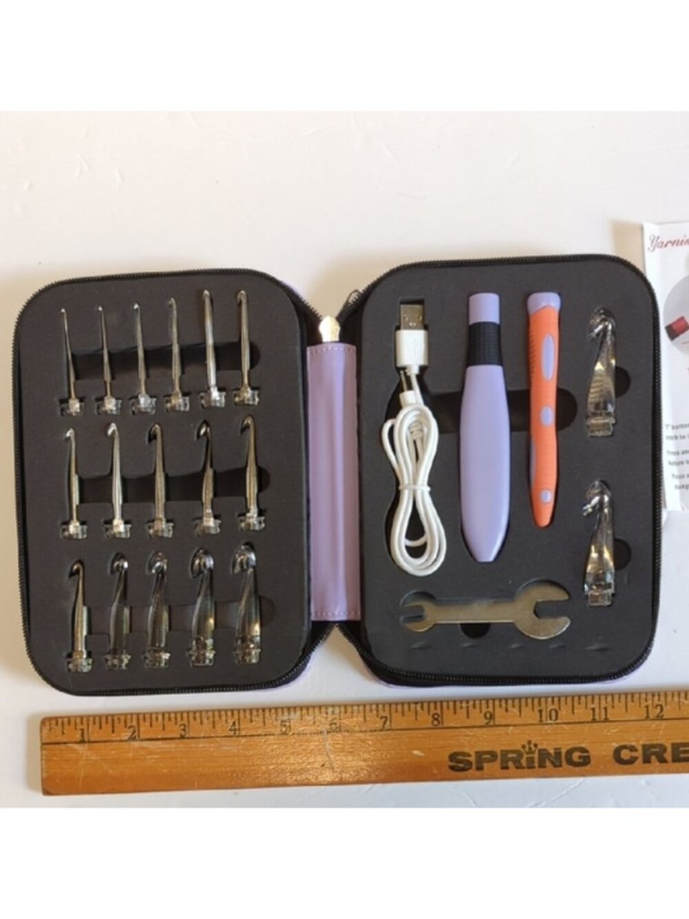 Yarniss Light Up Crochet Hook Set in Lavender 18 Different Tips